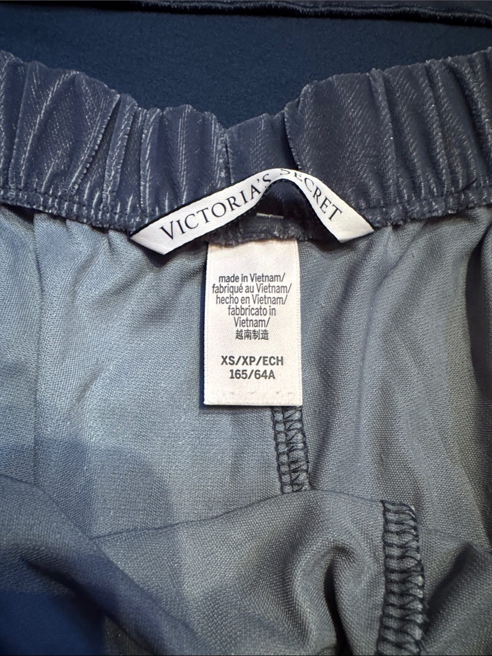 Victoria's Secret pajama set - Picture 2 of 3